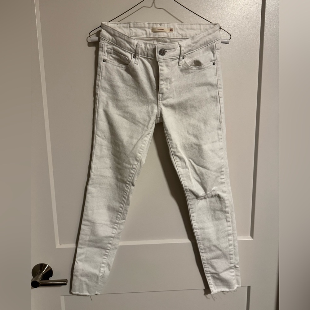 Levi’s 711 White Skinny Jeans Size 26